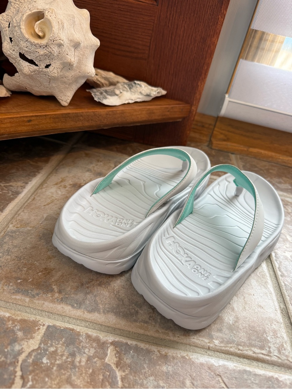 HOKA One One - Picture 6 of 7